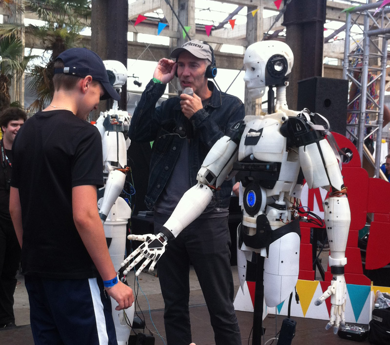 Rencontre avec Patrick Tresset et son robot dessinateur à Nantes